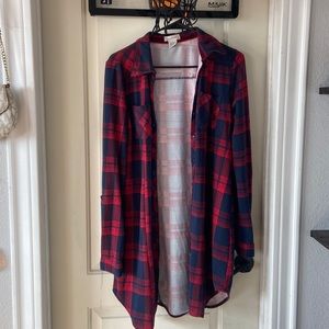 Super cute long plaid long sleeve
